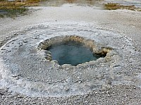 Yellowstone Old faithfull et ses environs (33).JPG